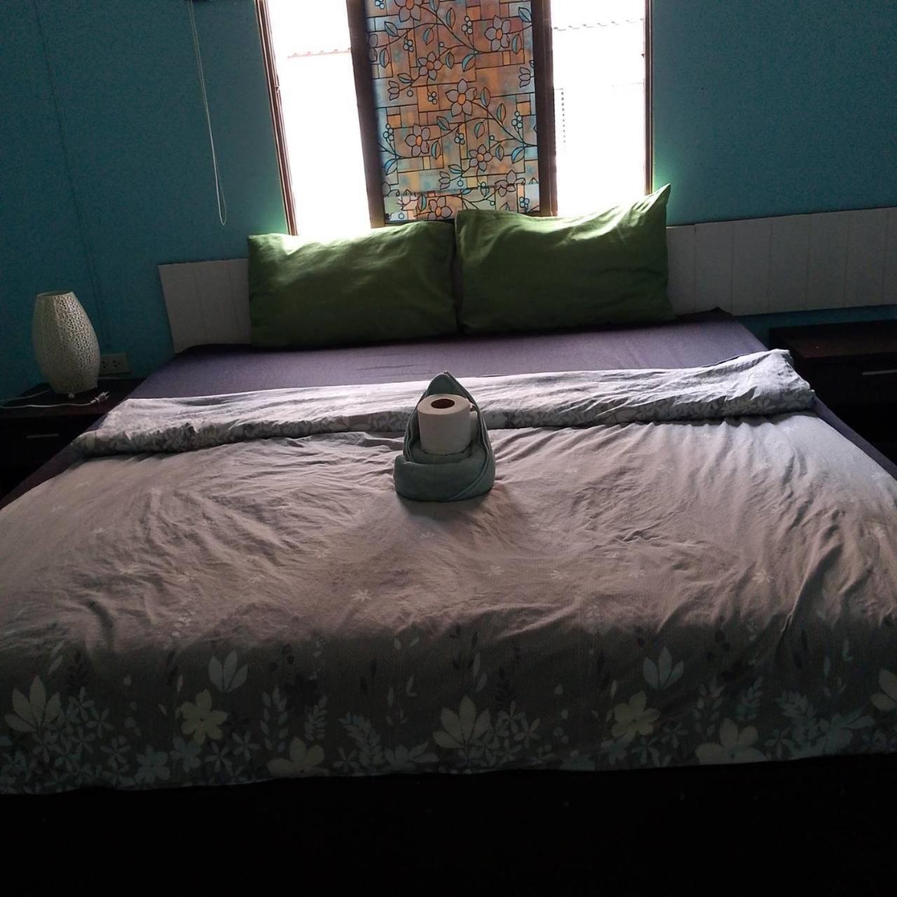 Leisure Apartemen *