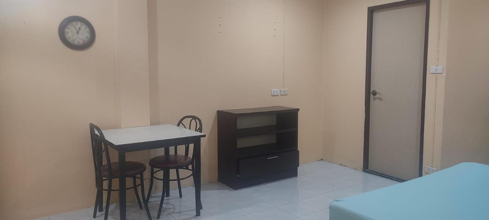 Leisure Apartemen *